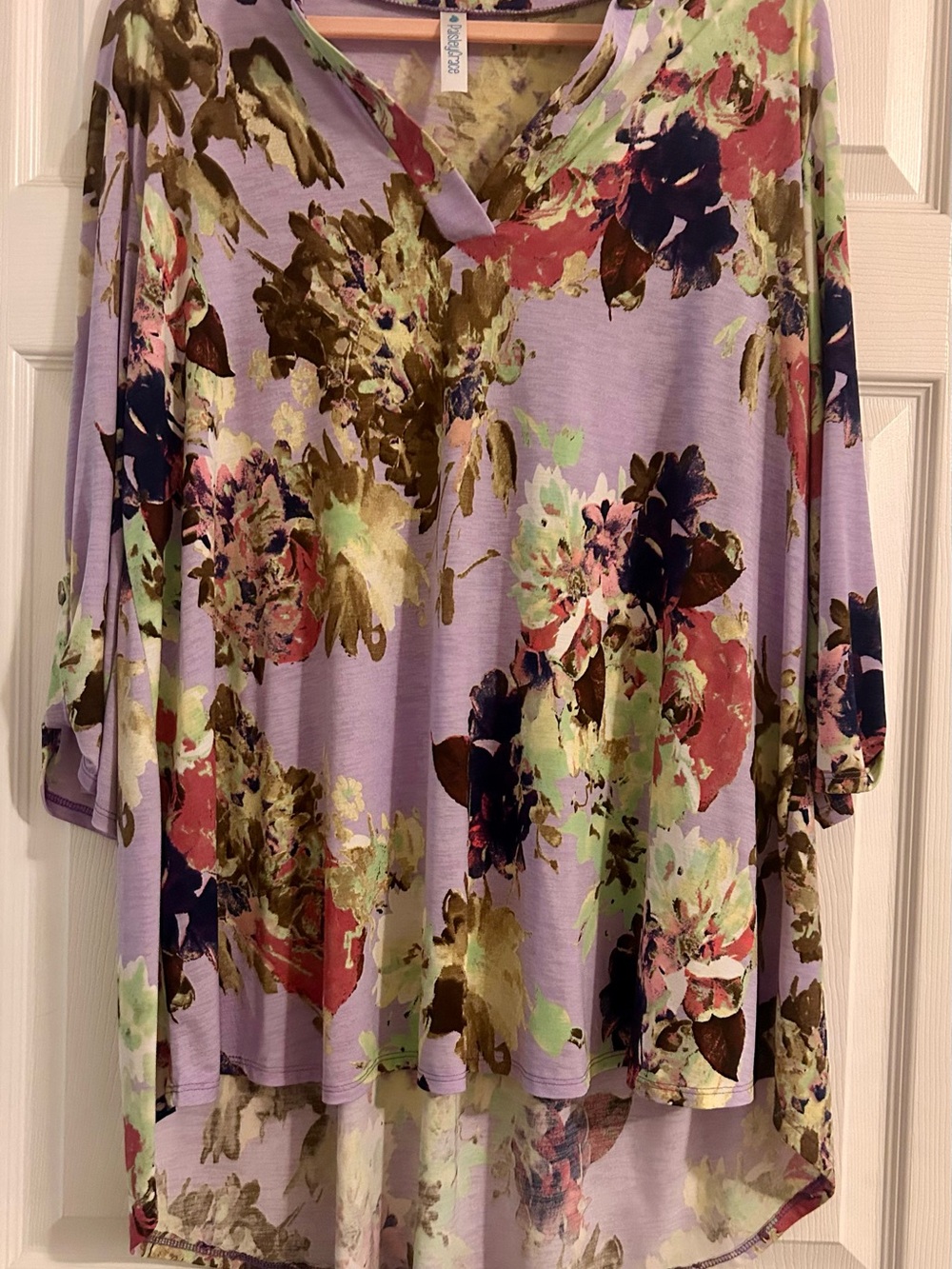 Paisley Grace Lavender Floral V-Neck Tunic Top with 3/4 Sleeves